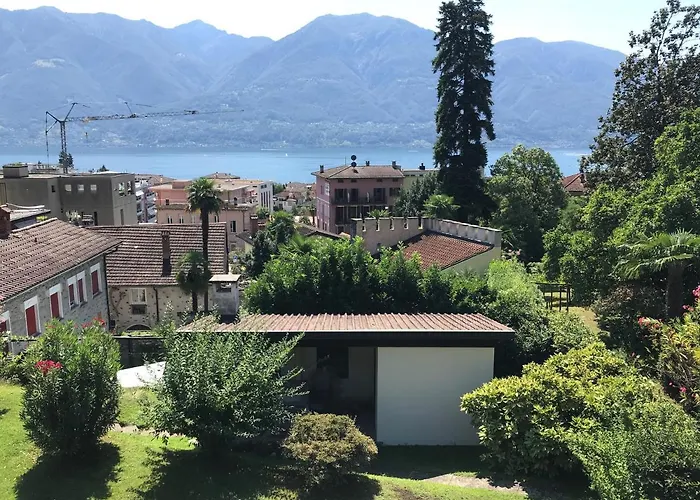 Muralto-locarno: Miramonti Apt. 17 アパート *